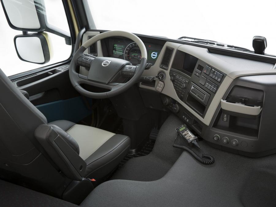  Volvo FM 410 4x2 2013 года  (фото 22 из 30)